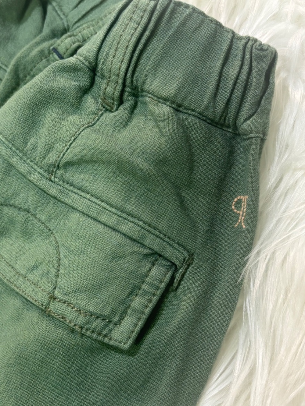 EUC {Pilcro · Anthro} High Rise Green Linen Utility Crop Cargo Pants | Medium - Picture 7 of 14